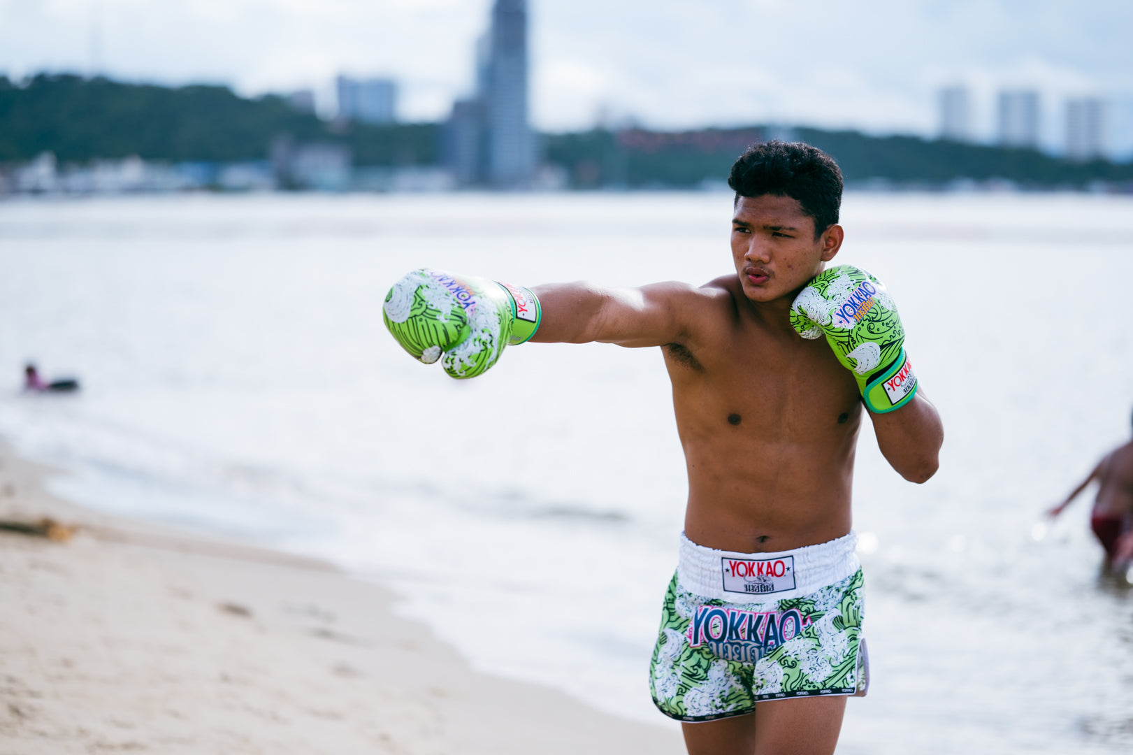 Training Muay Thai for Core Body Strength