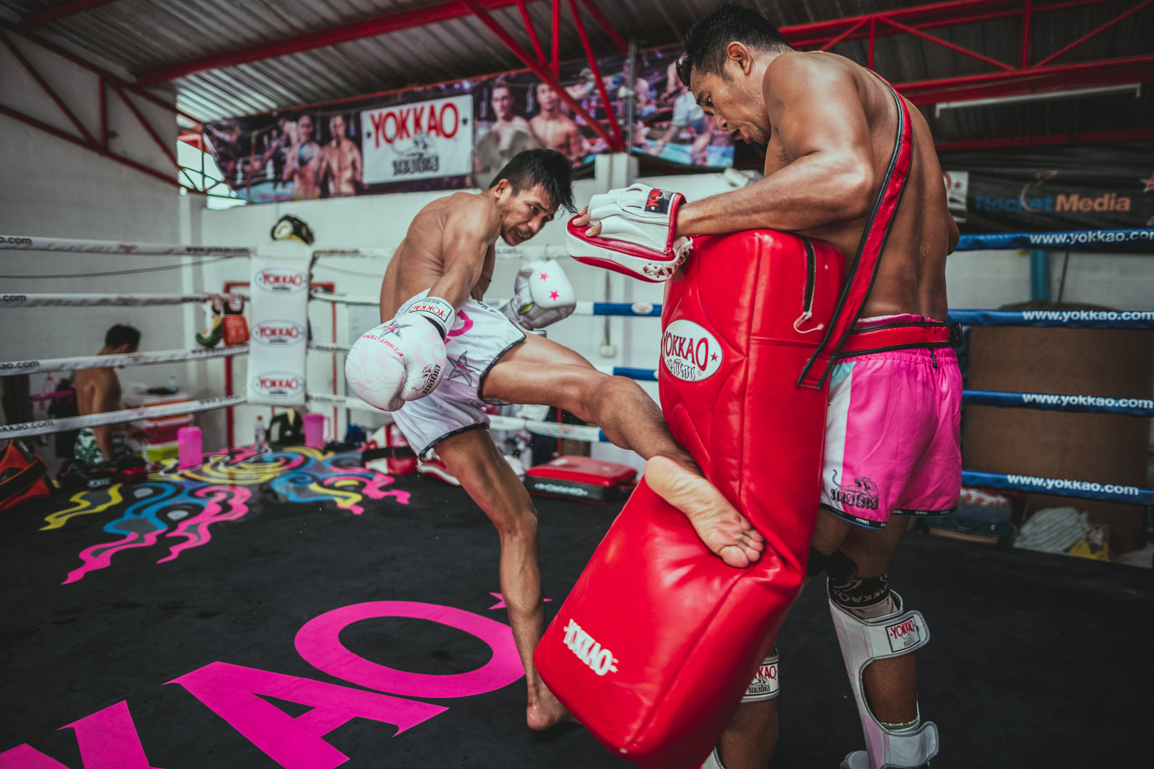 All About Muay Thai Low Kicks-YOKKAO Europe