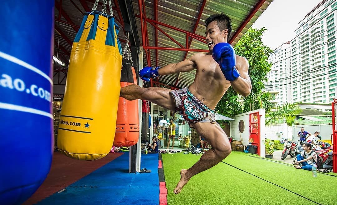 Guide to Heavy Bag Training for Muay Thai-YOKKAO Europe