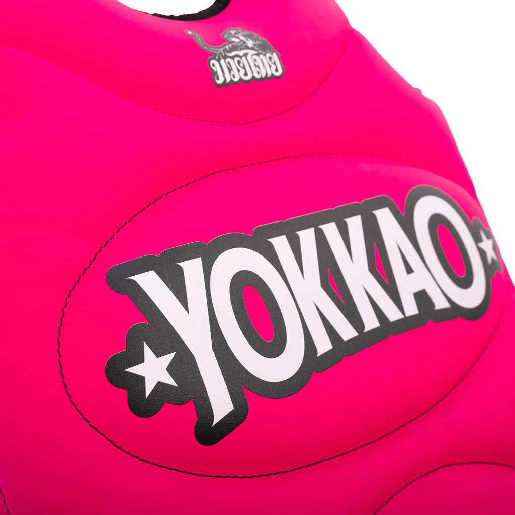 #Color_Fuchsia/Black