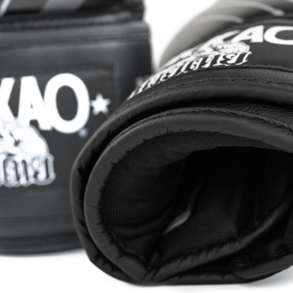 Guantoni da boxe Essential