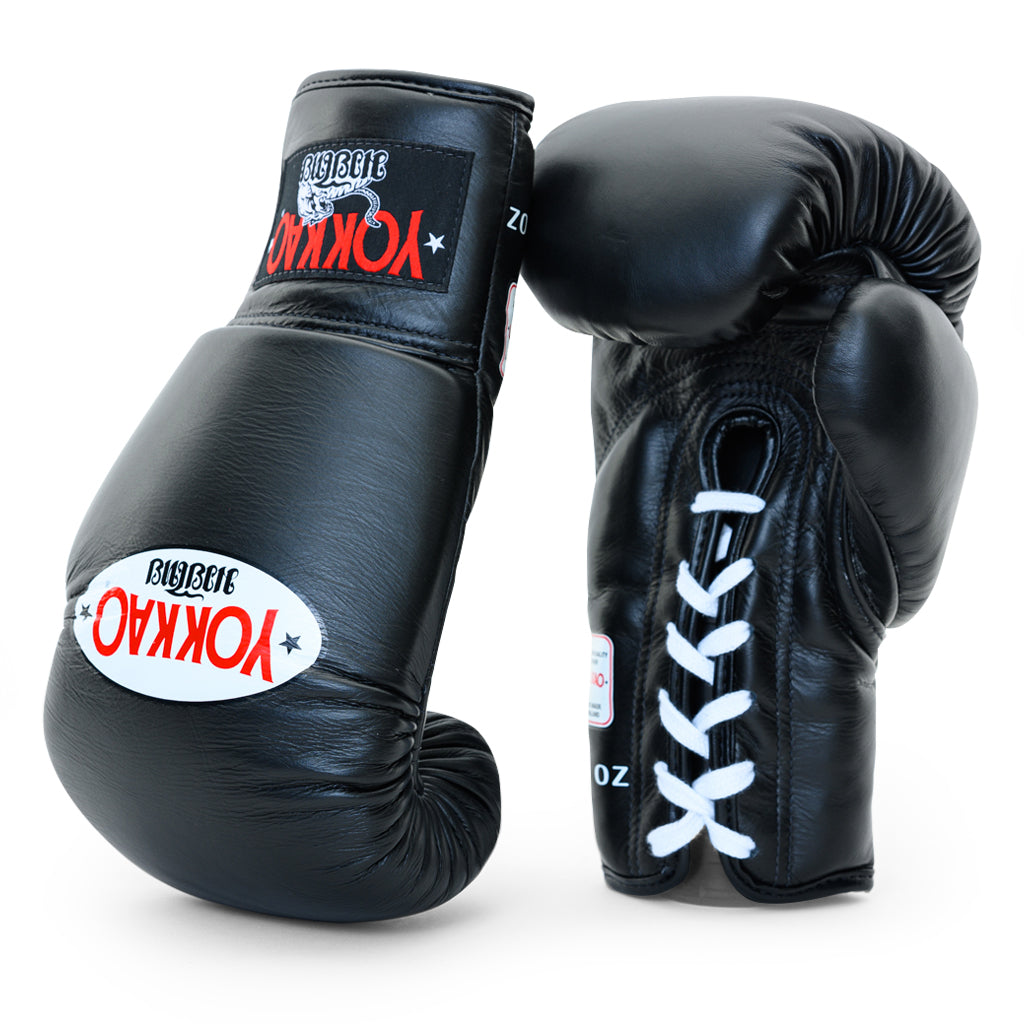 Guantoni da boxe Matrix neri con lacci