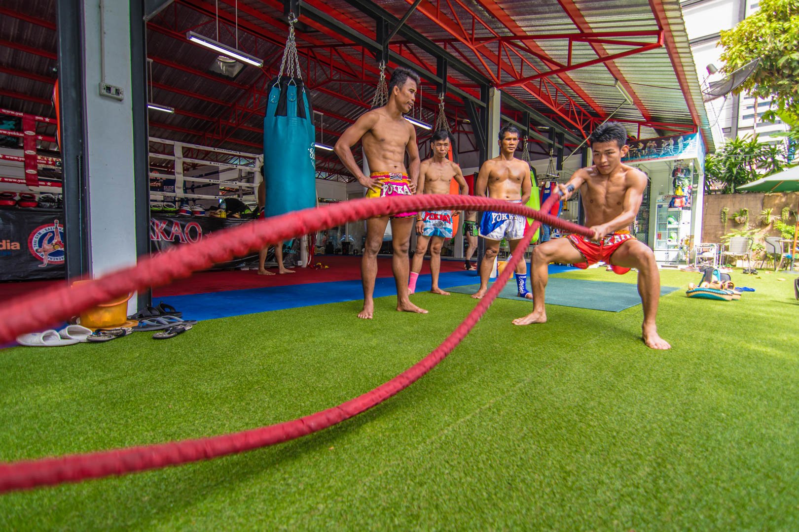 Benefits of Battle Ropes Training for Muay Thai-YOKKAO Europe