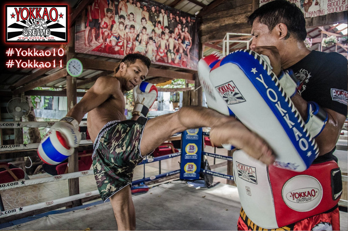 Runmai Mo Tammachat ready for Dean James at YOKKAO 11!-YOKKAO Europe