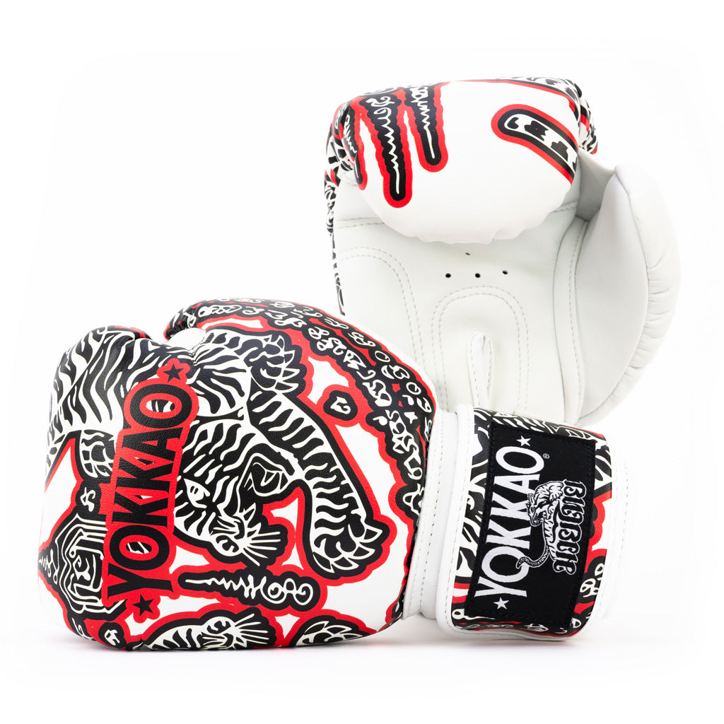 Muay Thai Boxing Gloves | YOKKAO EU