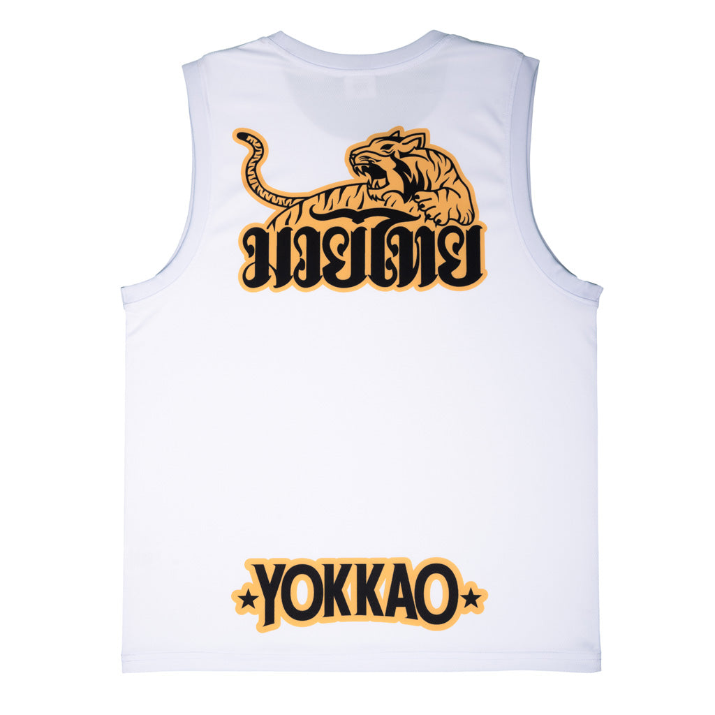 #color_absolute white